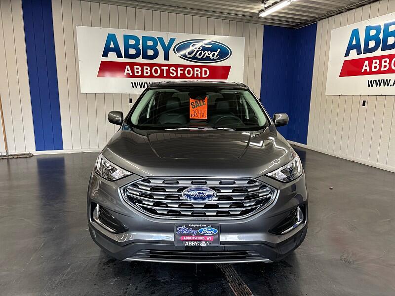 2022 Ford Edge SEL's photo