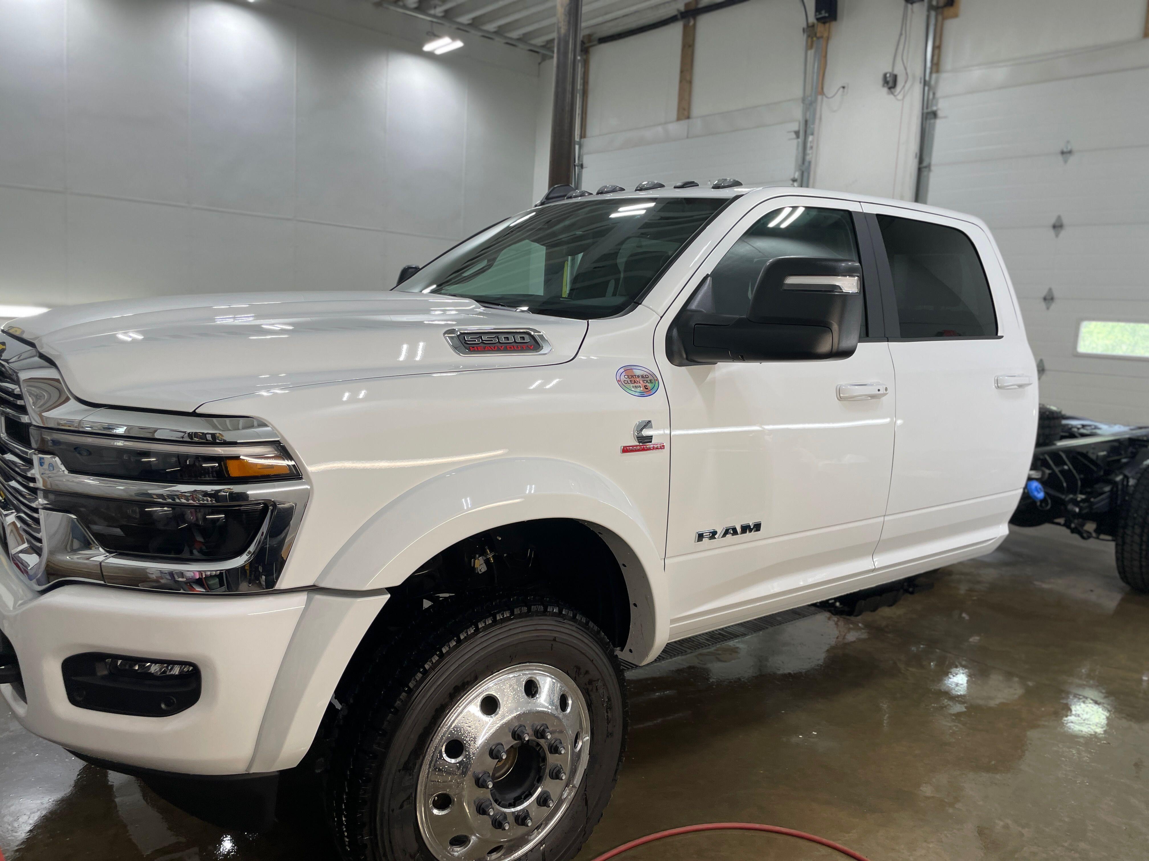 2026 RAM 5500 Big Horn 4X4 Crew Cab DRW 197" WB's photo