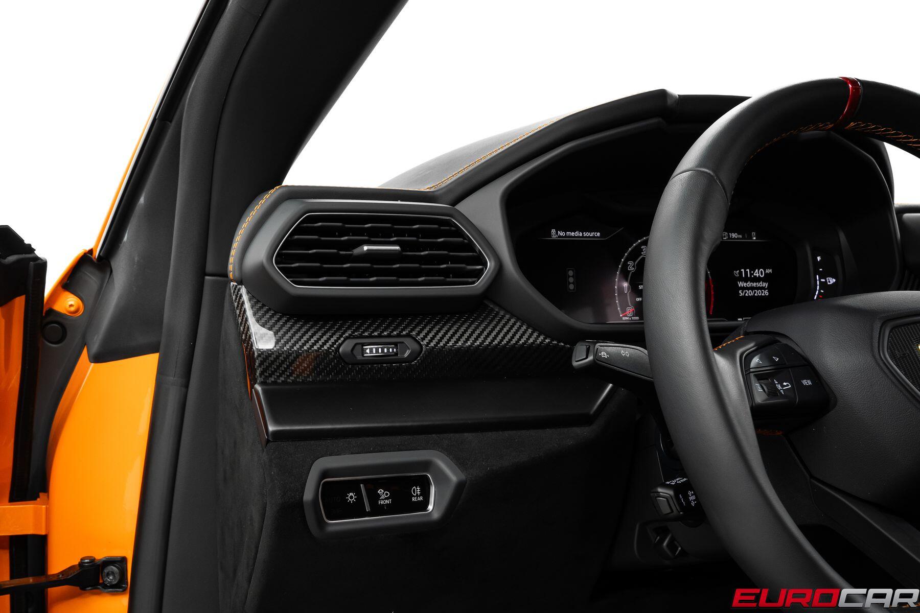 2024 Lamborghini Urus Performante *HUGE CARBON OPTIONS * PANORAMIC ROOF*Image 31