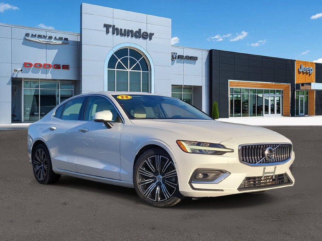 2022 Volvo S60