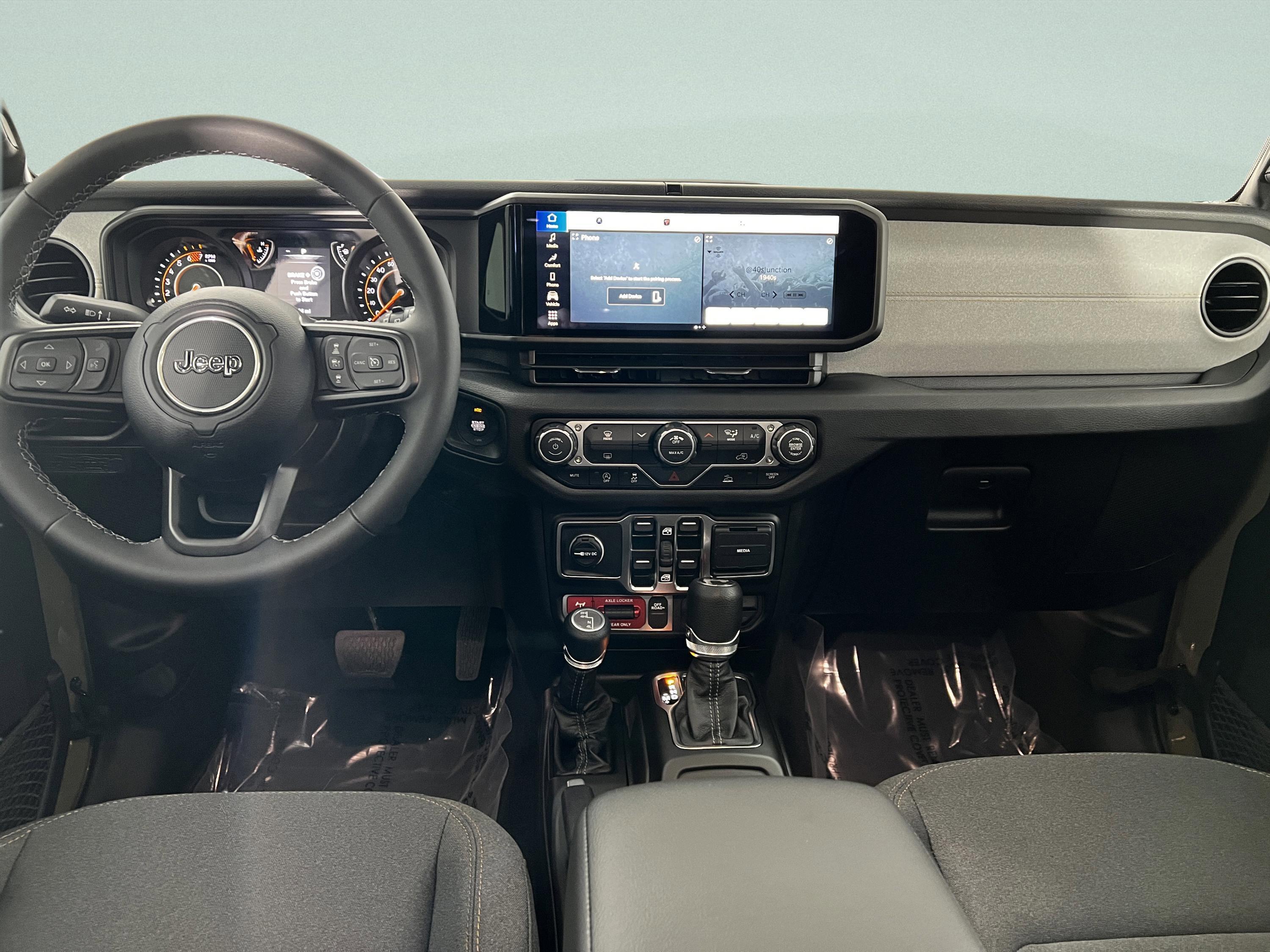 2026 Jeep Wrangler 4-Door Willys - Photo 26