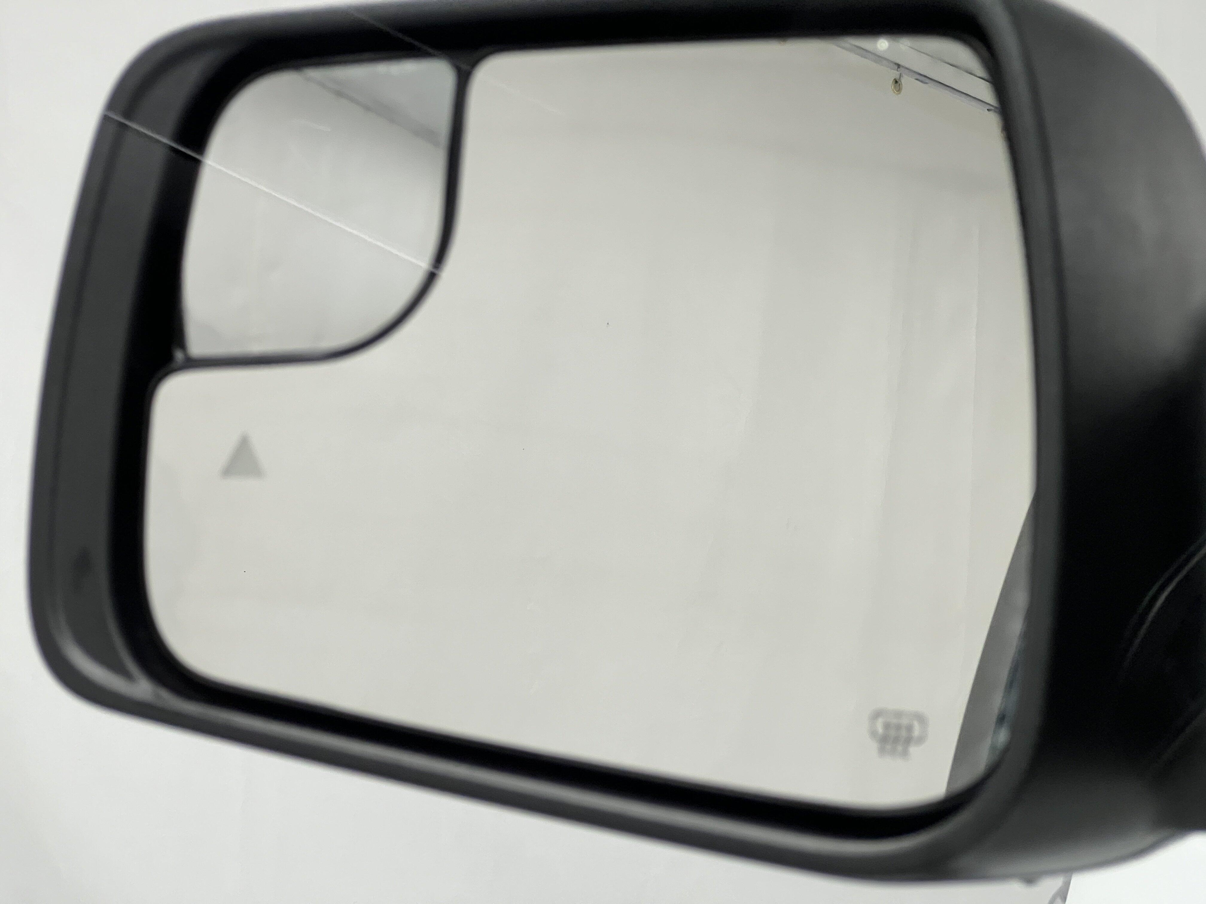 2026 RAM 1500 Express - Photo 11
