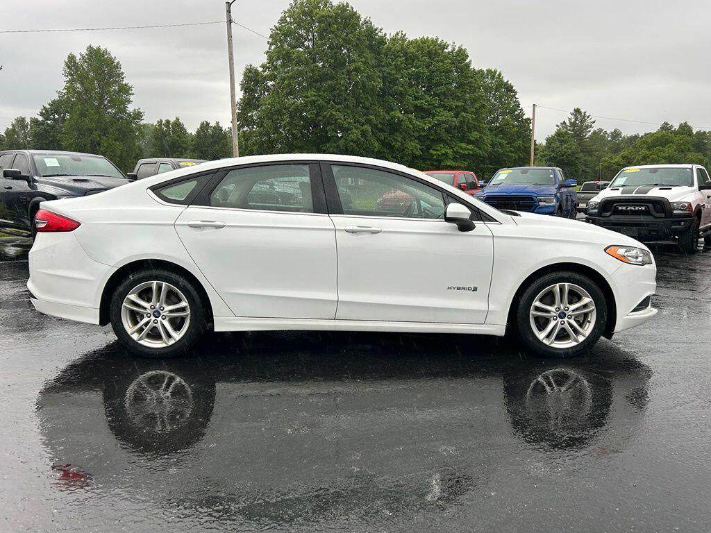 Used 2018 Ford Fusion Hybrid SE with VIN 3FA6P0LU8JR188116 for sale in Angola, IN