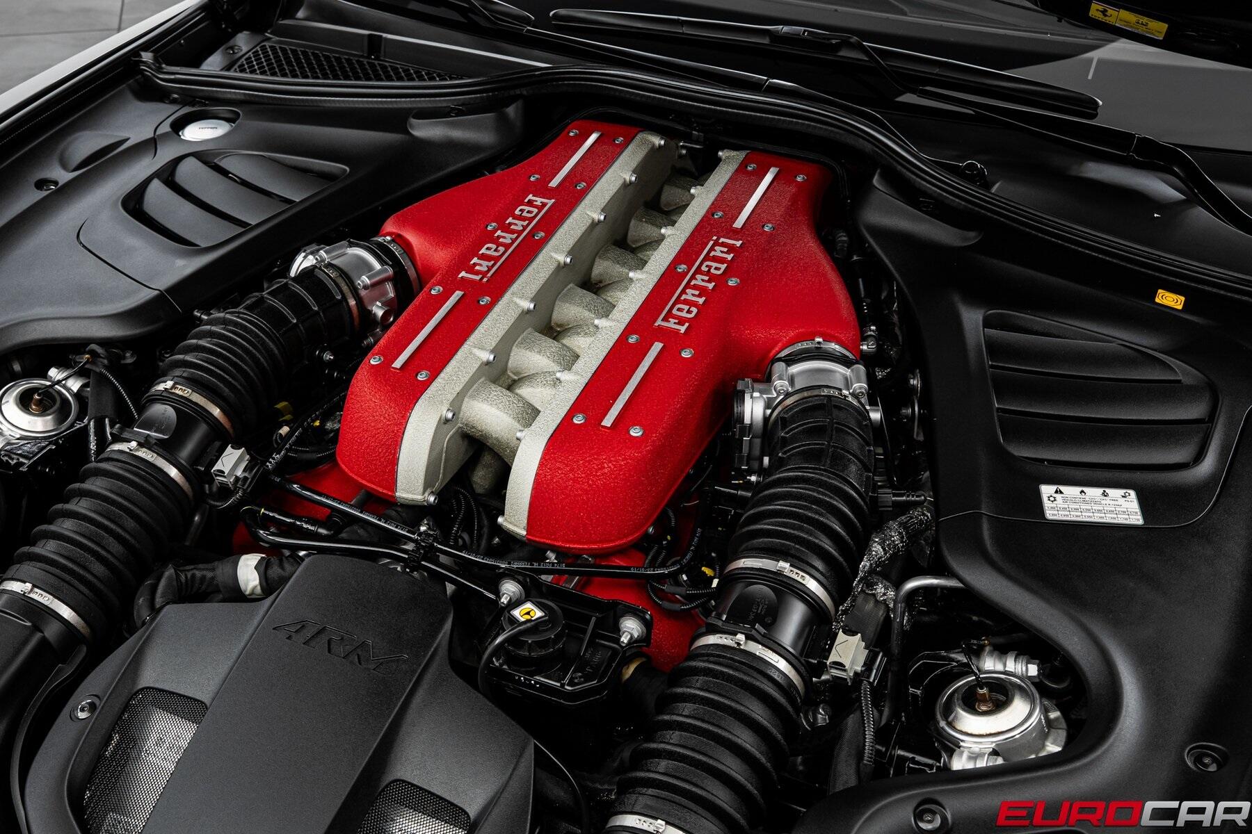 2020 Ferrari GTC4Lusso V12 *PASSENGER DISPLAY * CARBON STEERING WHEEL*Image 9