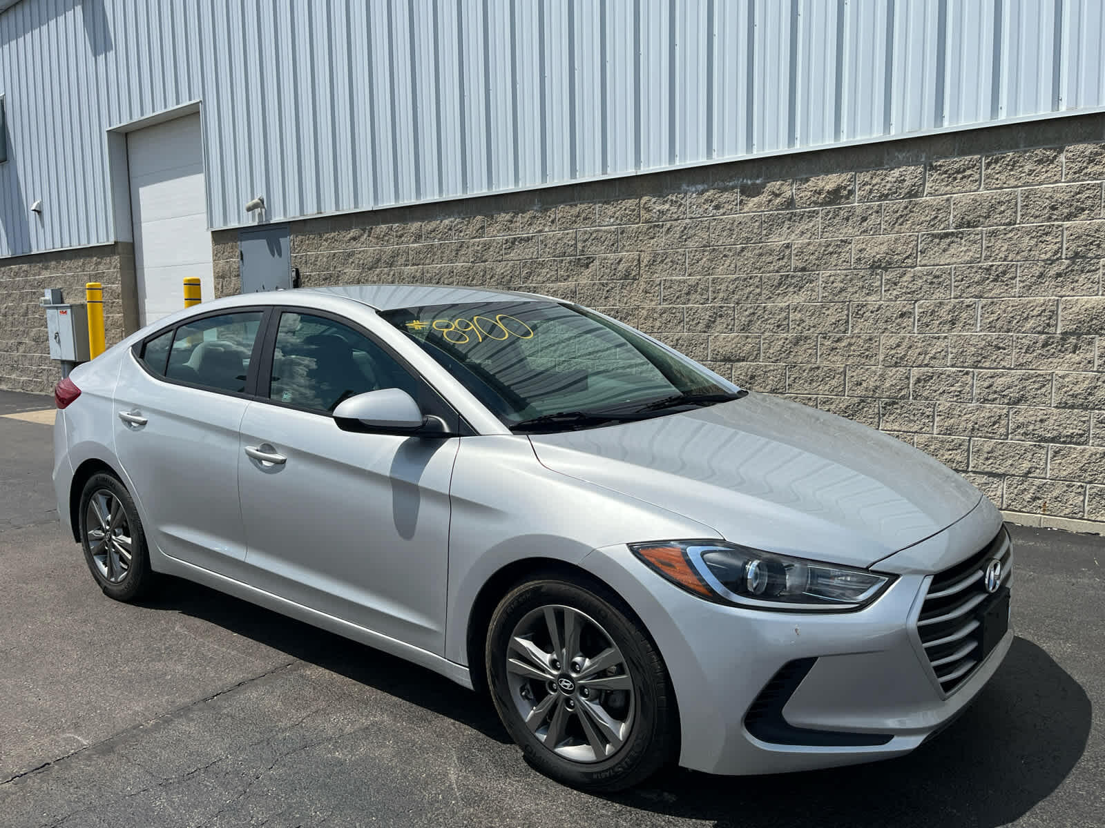 Used 2017 Hyundai Elantra SE with VIN 5NPD84LF2HH157691 for sale in Wilmington, OH