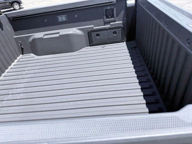 2025 Toyota Tacoma Limited - Photo 20