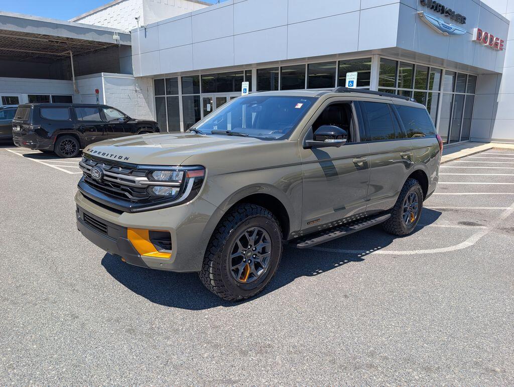 2025 Ford Expedition Tremor 4x4's photo