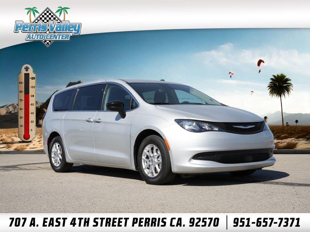 2024 Chrysler Voyager Voyager LX