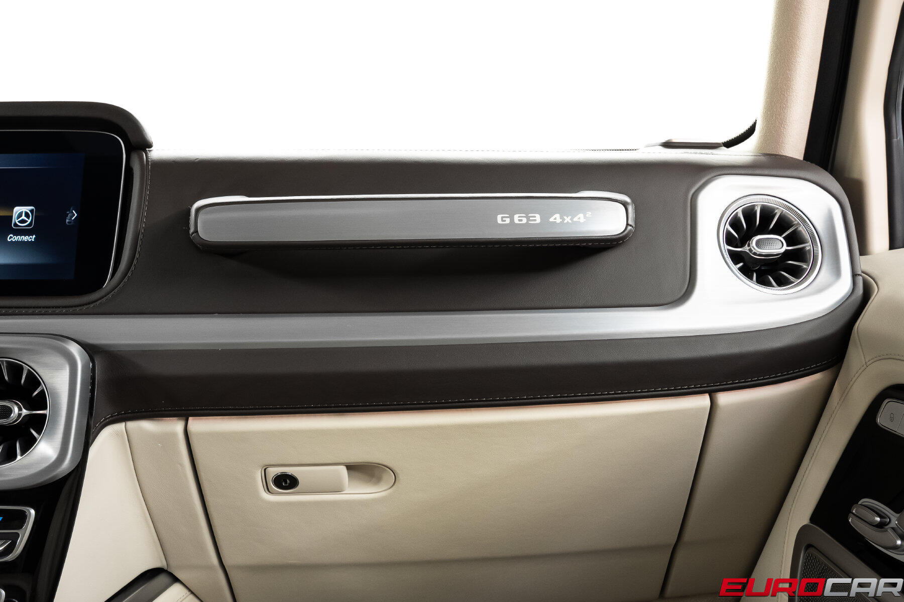2023 Mercedes-Benz G-Class G 63 AMG 4x4&sup2; *CHERRY WOOD LUGGAGE COMPARTMENT*Image 40