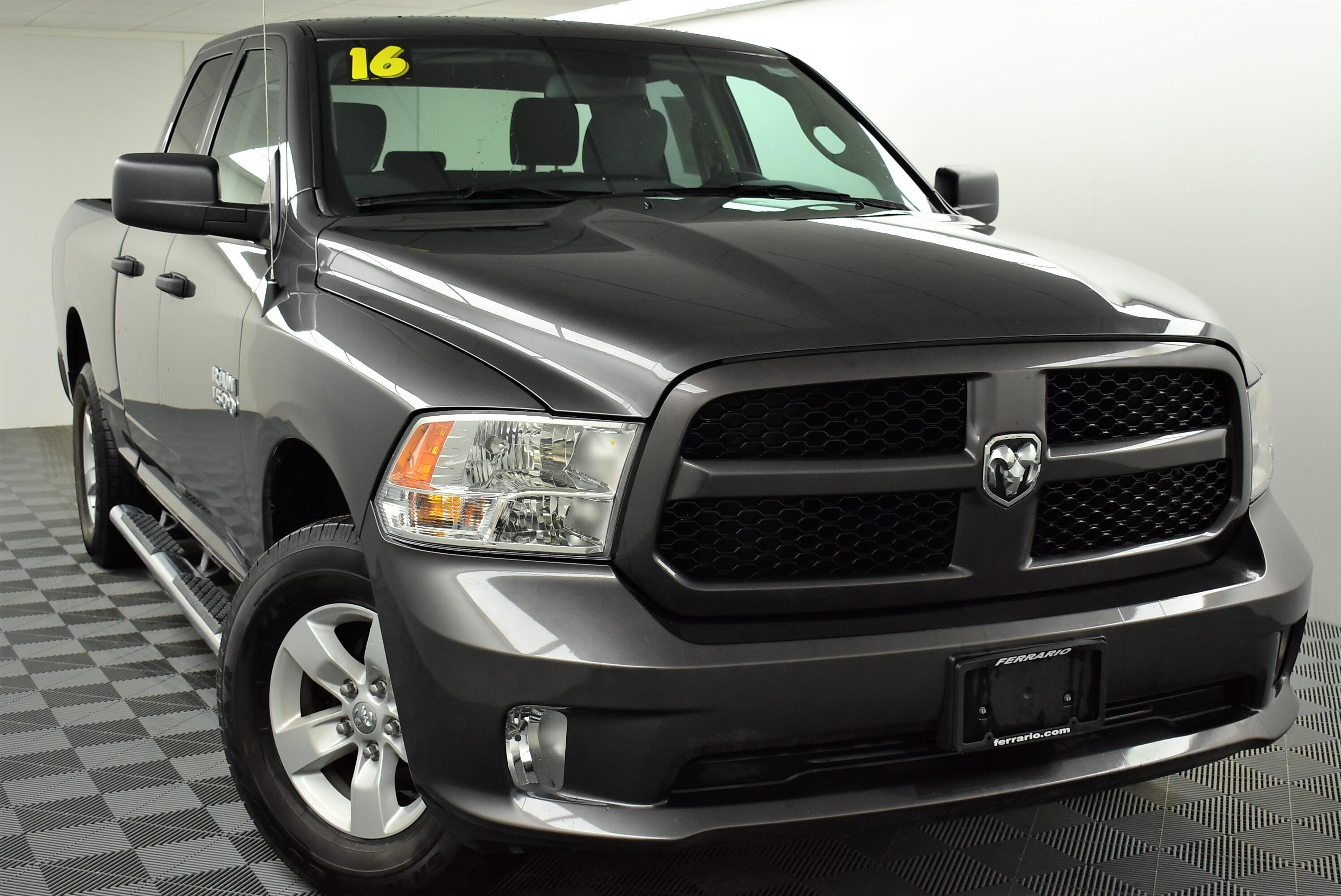 2016 RAM 1500 ST