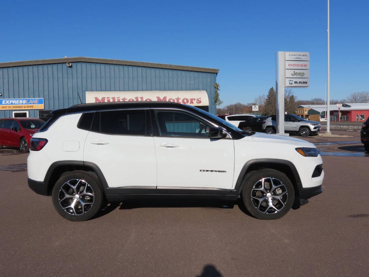 2024 Jeep Compass Limited's photo