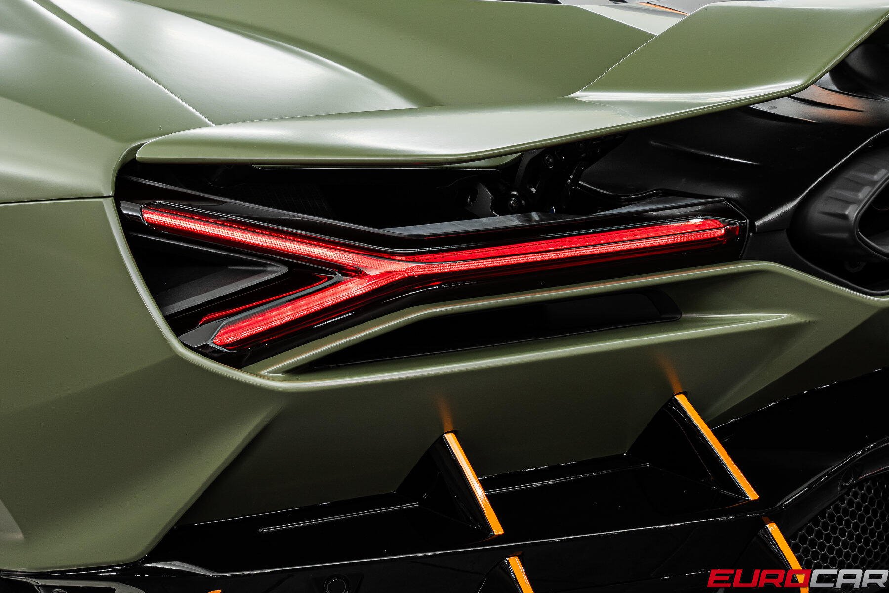 2025 Lamborghini Revuelto *SPECIAL FACTORY PAINT * RARE INTERIOR COLOR*Image 26