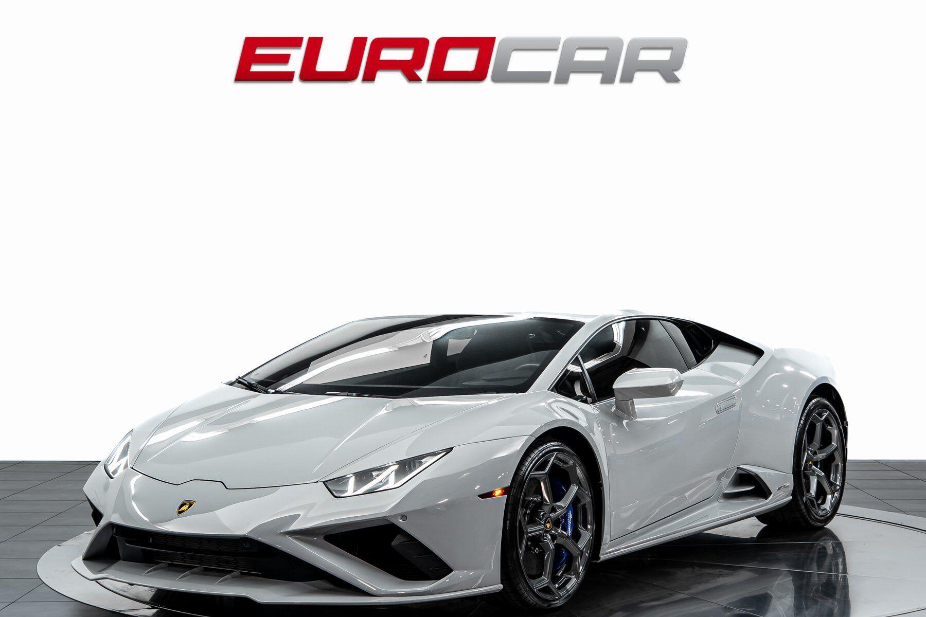 2023 Lamborghini Huracan EVO Coupe's photo
