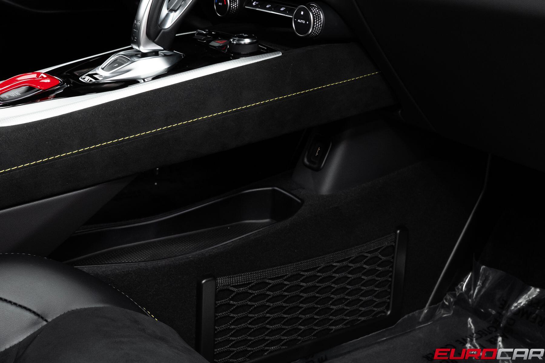 2026 Lotus Emira TURBO SE RACING LINE *NEW CAR*Image 37