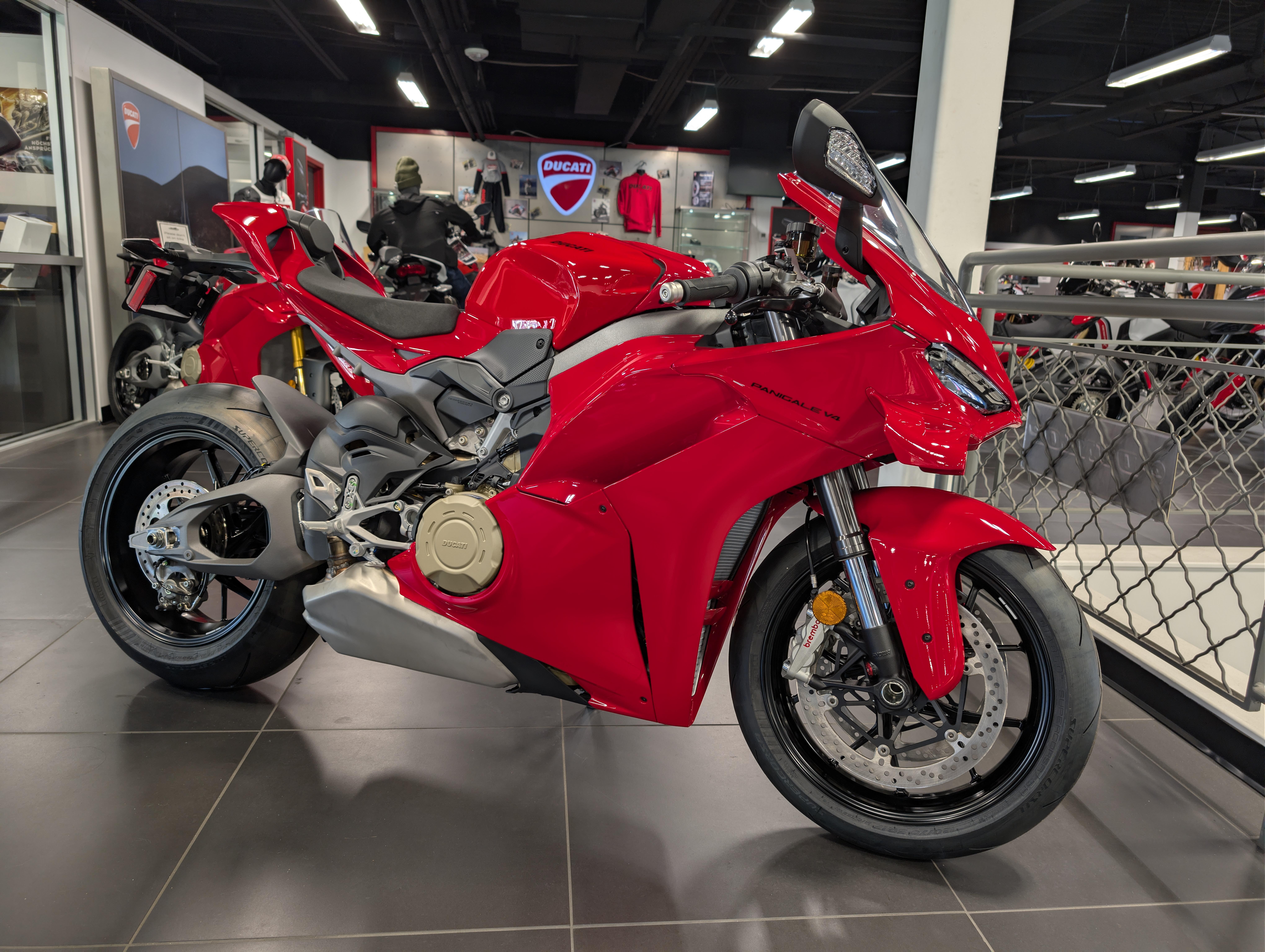 2026 Ducati PANIGALE V4