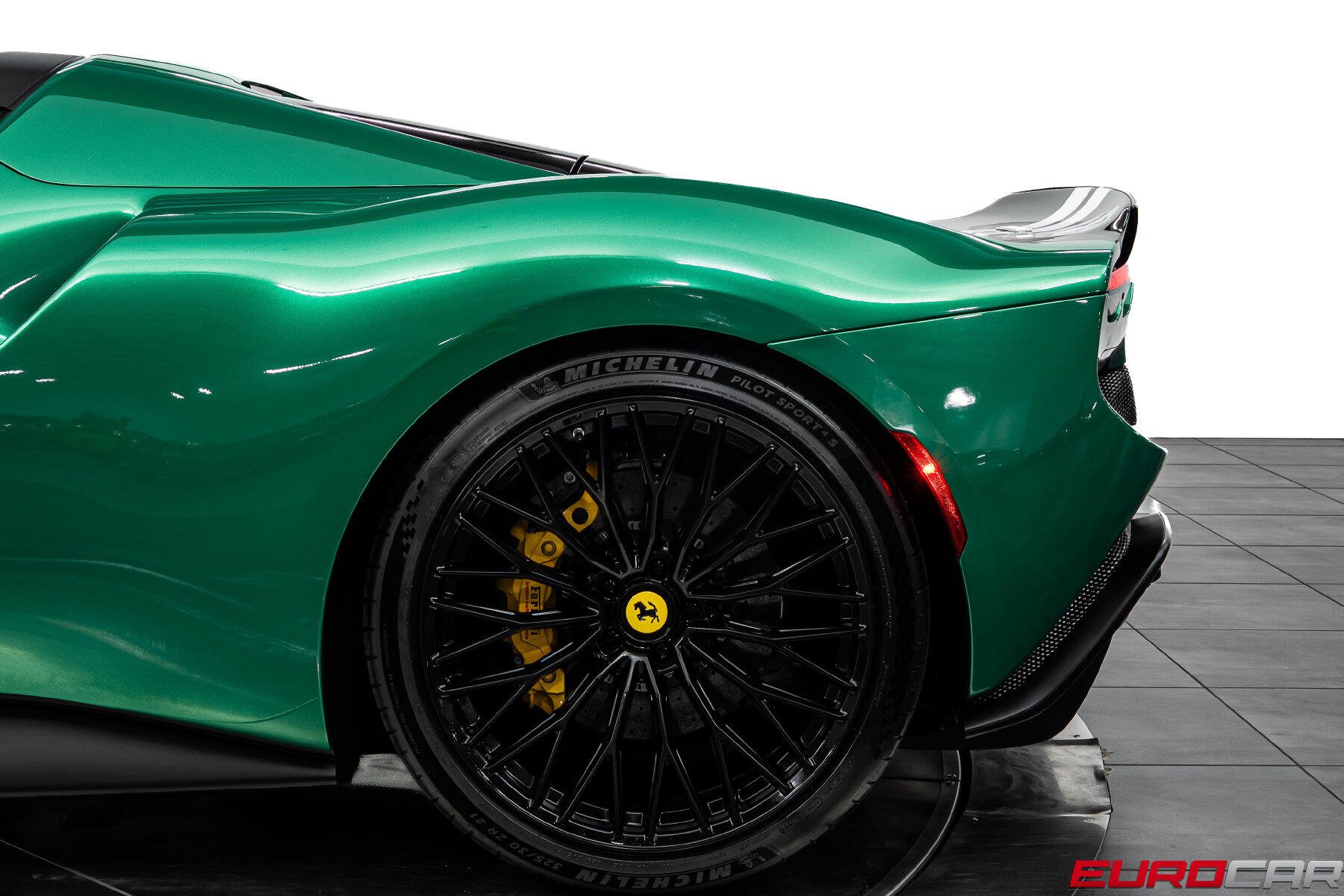 2024 Ferrari 296 GTS *GREEN WRAP * CUSTOM AL13 WHEELS*Image 19