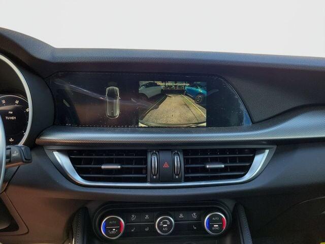 2025 Alfa Romeo Stelvio Base - Photo 16