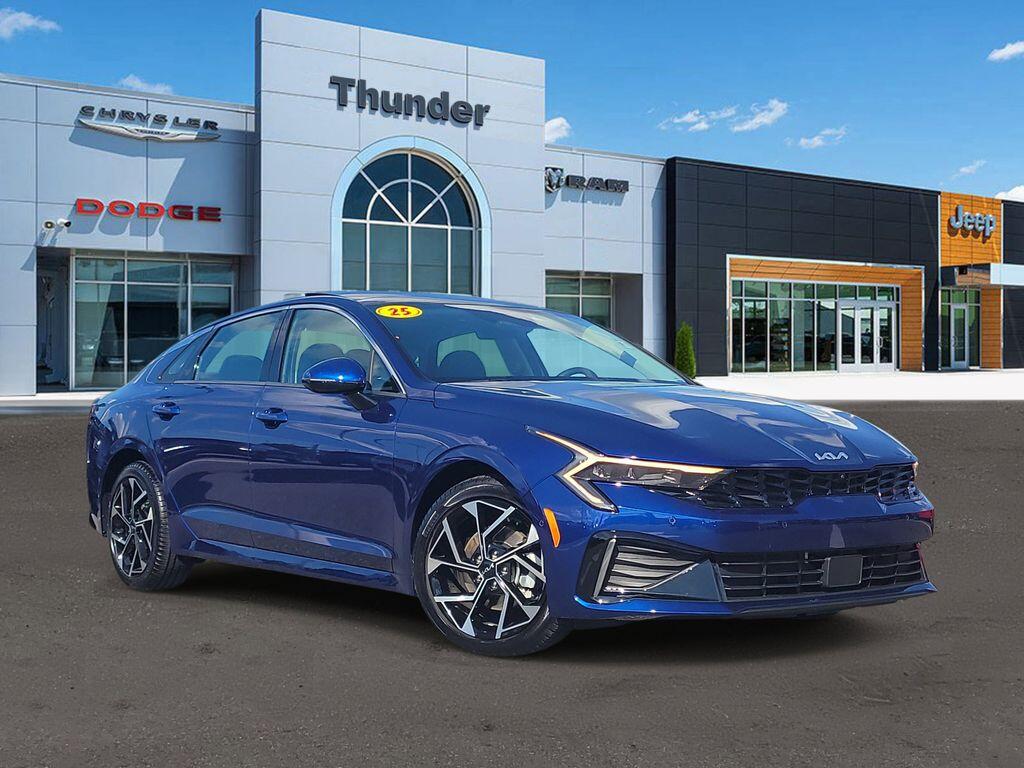 2025 Kia Optima EX FWD's photo