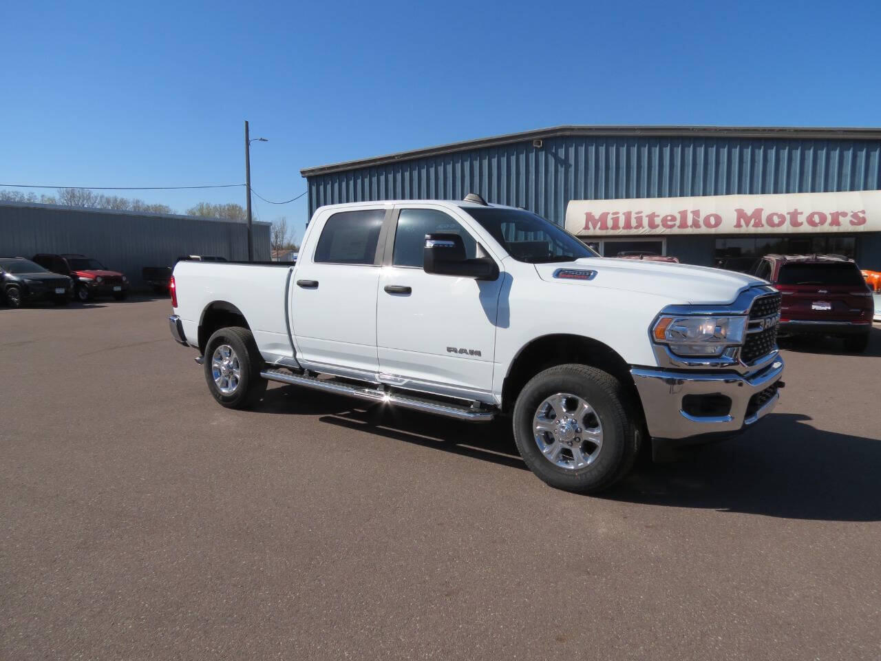 Used 2024 RAM Ram 2500 Pickup Big Horn with VIN 3C6UR5DJ1RG405260 for sale in Fairmont, Minnesota