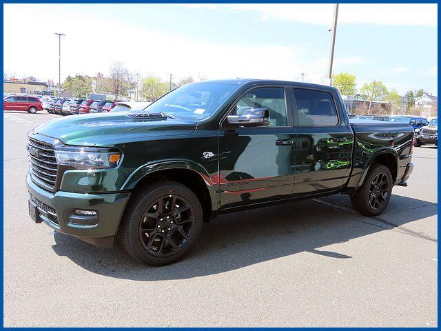 2026 RAM 1500 1500 Laramie Crew Cab 4x4 5'7' Box