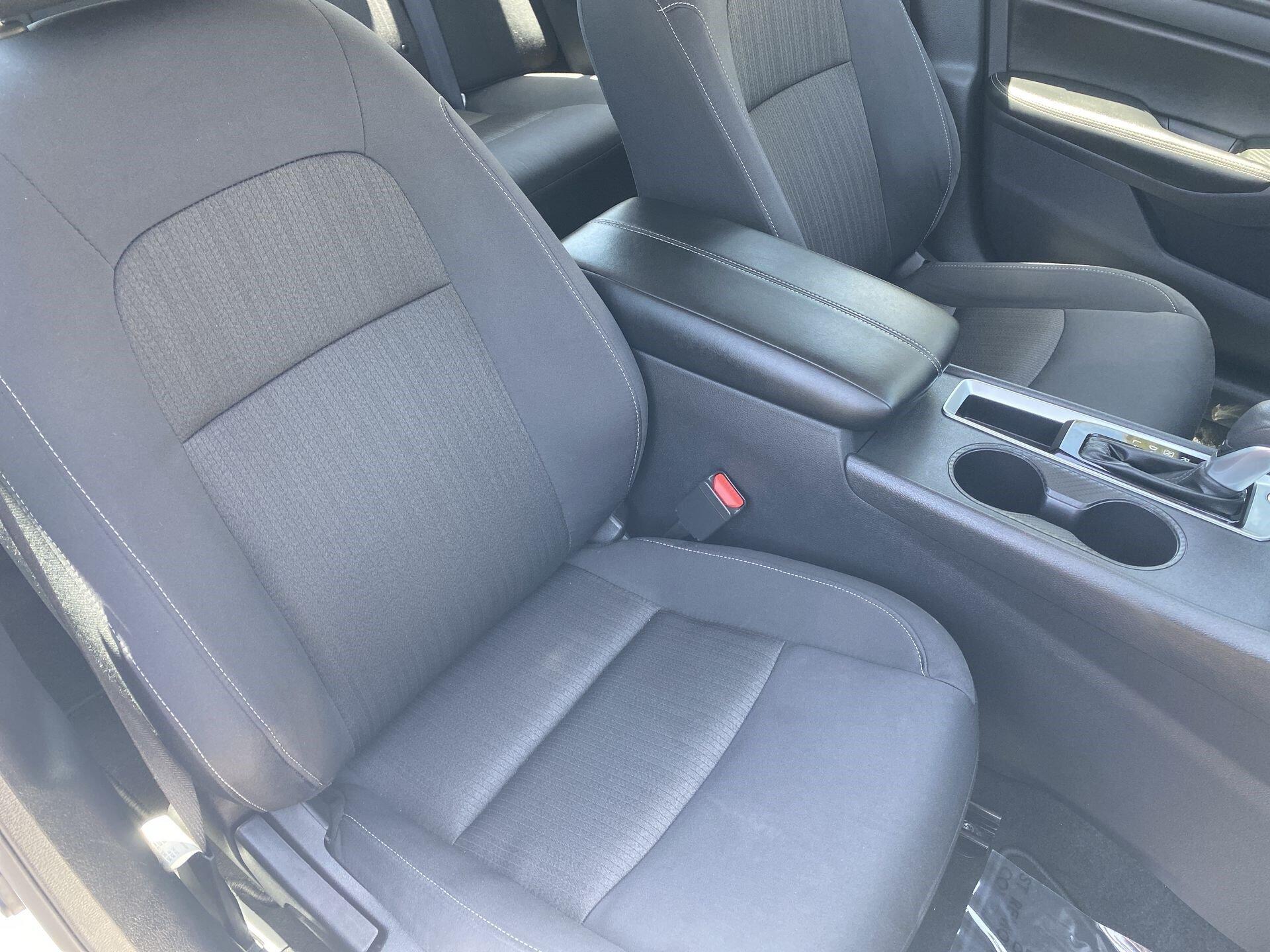 2025 Nissan Altima SV - Photo 26