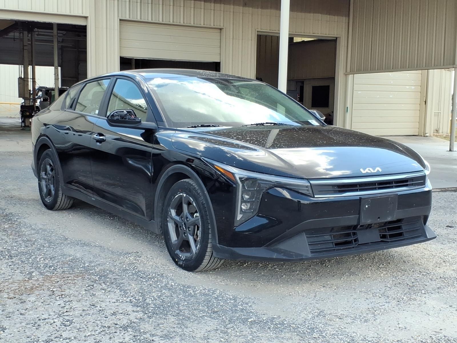 2025 Kia K4 LX