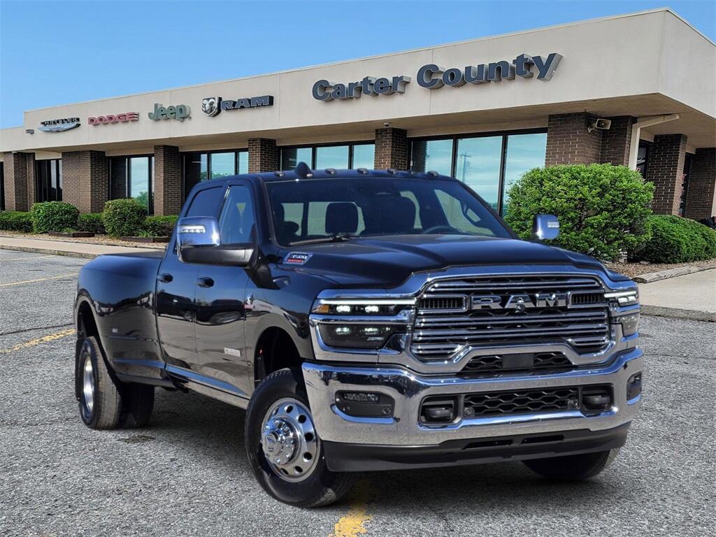 2026 RAM Ram 3500 Pickup Laramie's photo