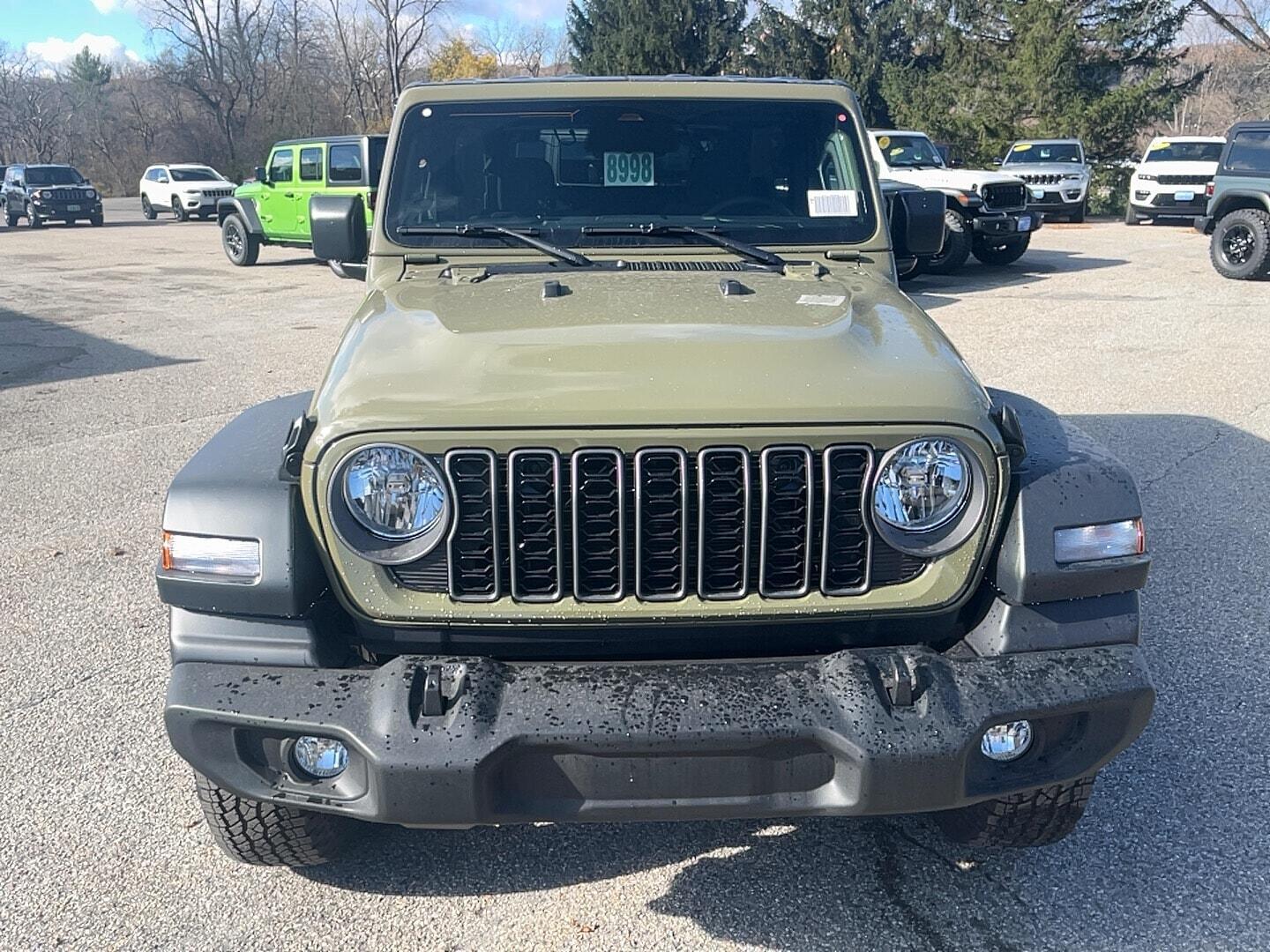 View vehicle photo 2