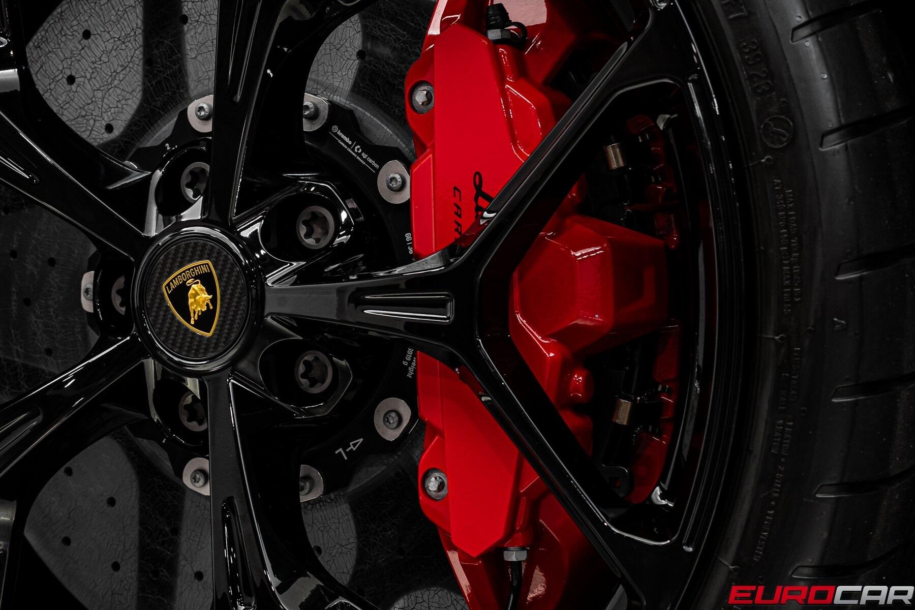 Used 2024 Lamborghini Revuelto *HUGE CARBON OPTIONS * FACTORY MATTE PAINT*Image 32