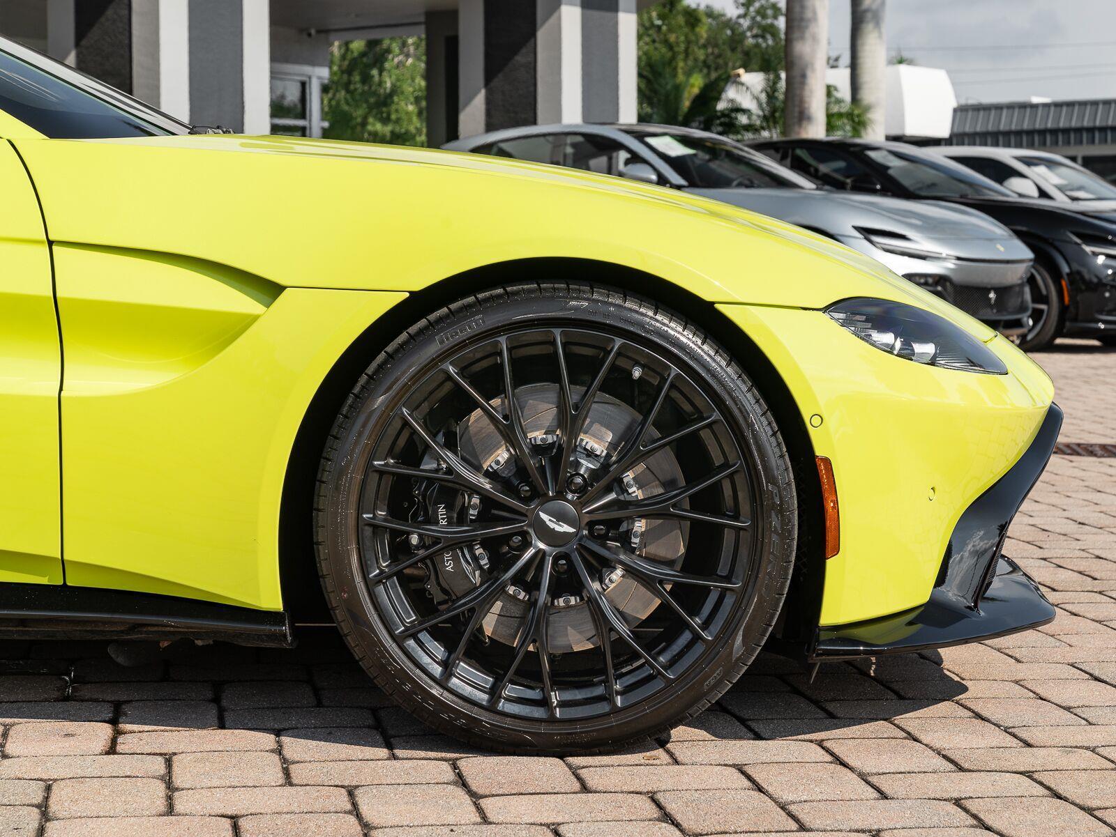 Used 2023 Aston Martin Vantage 