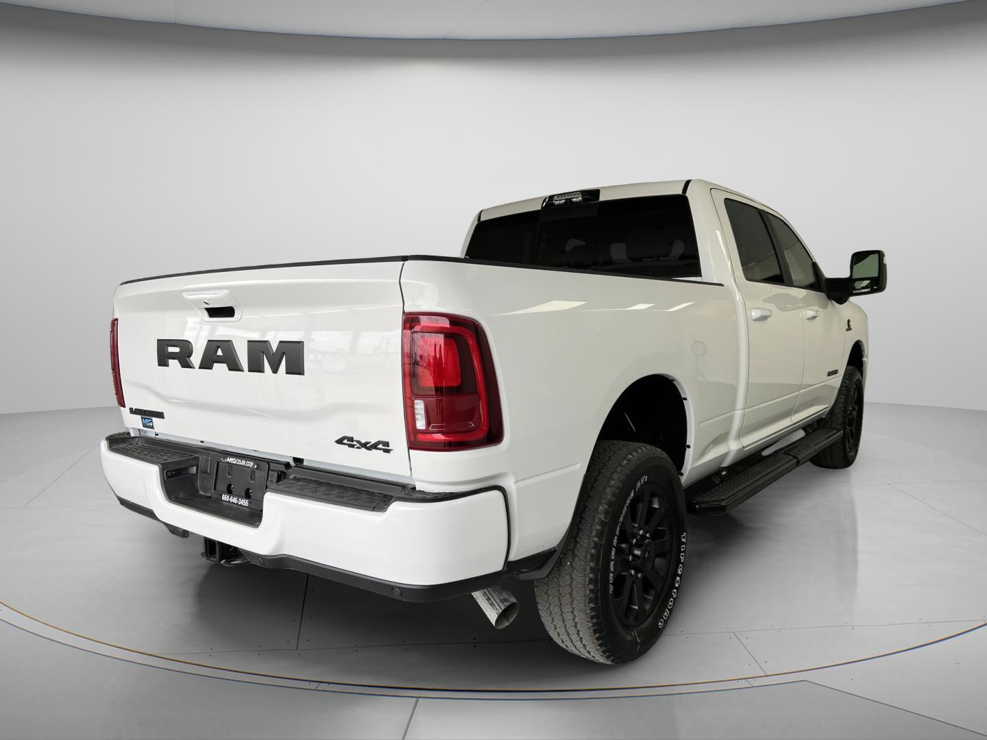 2026 RAM 2500 Laramie - Photo 8