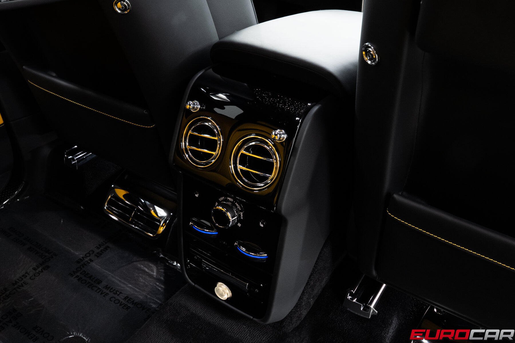 2022 Rolls-Royce Cullinan Black Badge *REAR THEATER * REAR PICNIC TABLES*Image 44