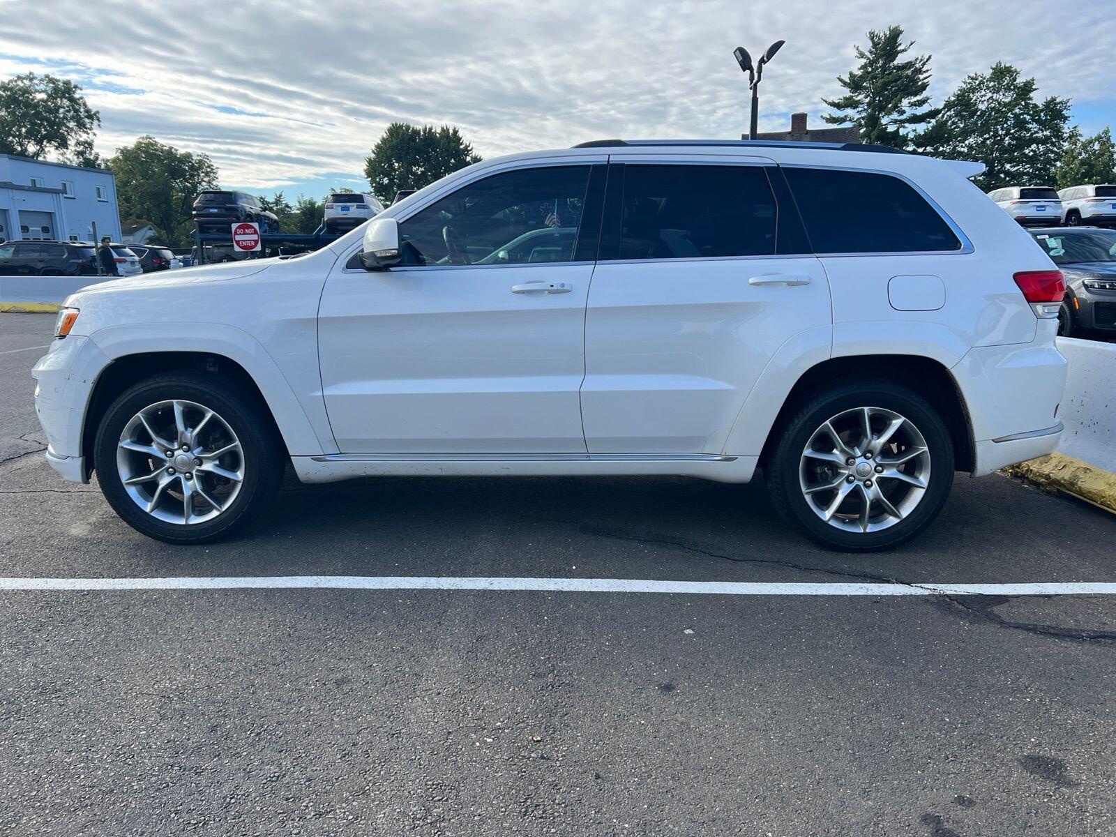2016 Jeep Grand Cherokee Summit