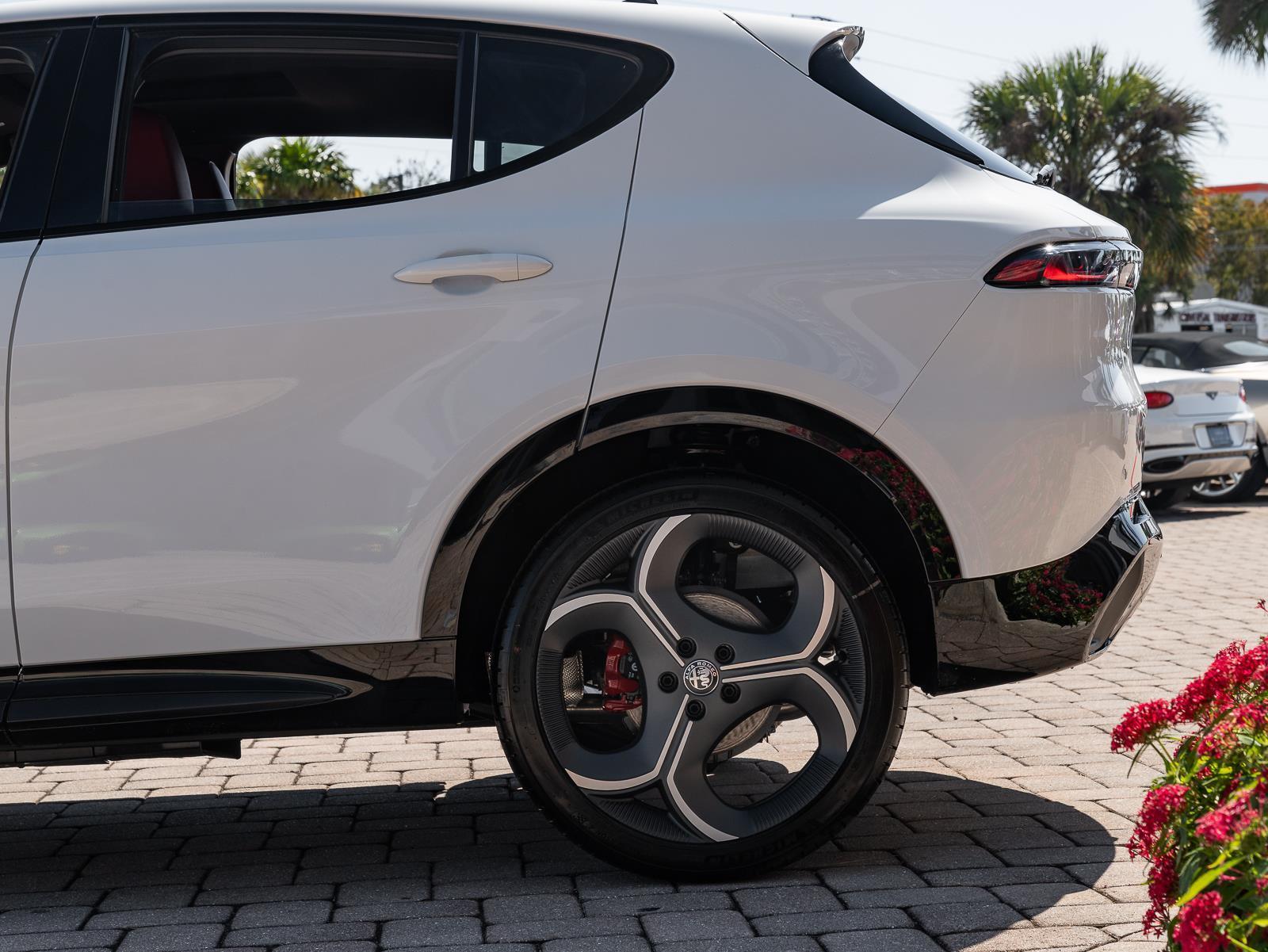 New 2026 Alfa Romeo Tonale Veloce Awd