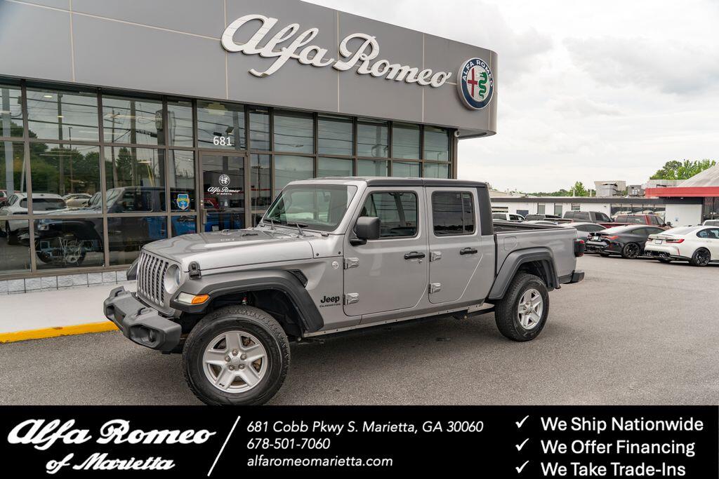 2020 Jeep Gladiator Sport S's photo