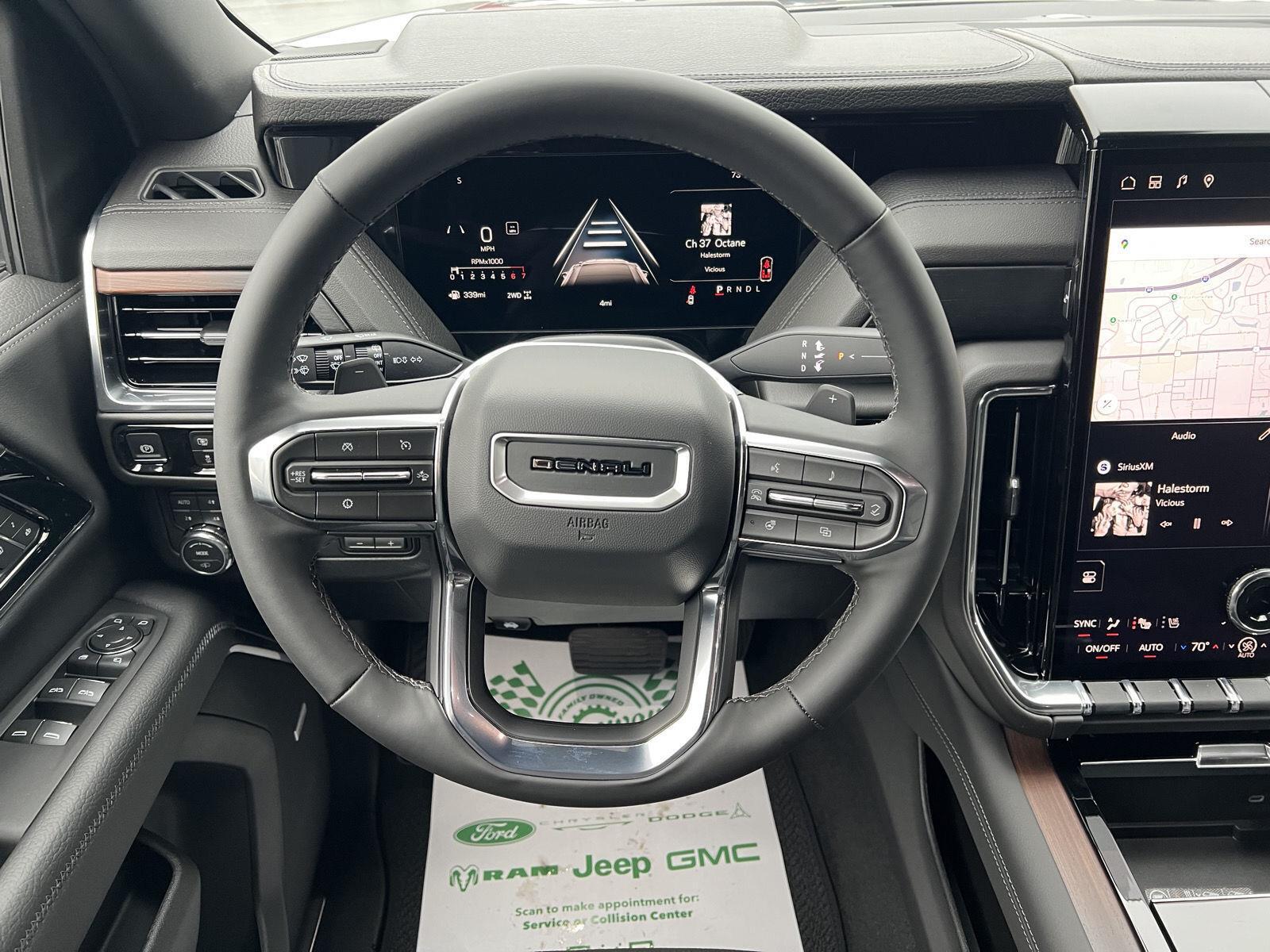 2026 GMC Yukon Denali - Photo 25