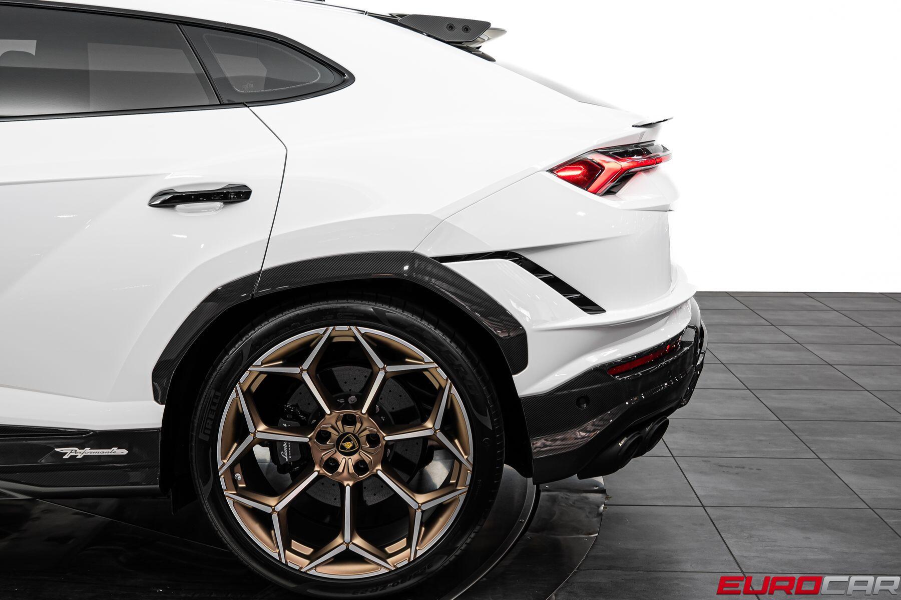 2024 Lamborghini Urus Performante *HUGE CARBON FIBER OPTIONS*Image 22