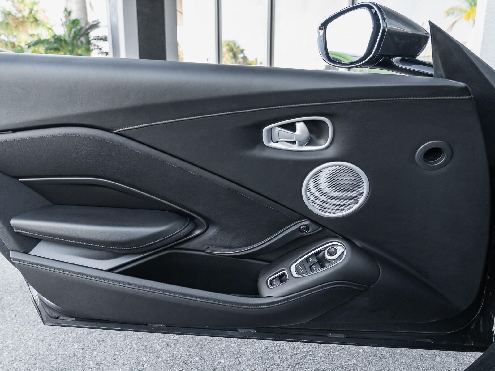 Used 2021 Aston Martin Vantage 