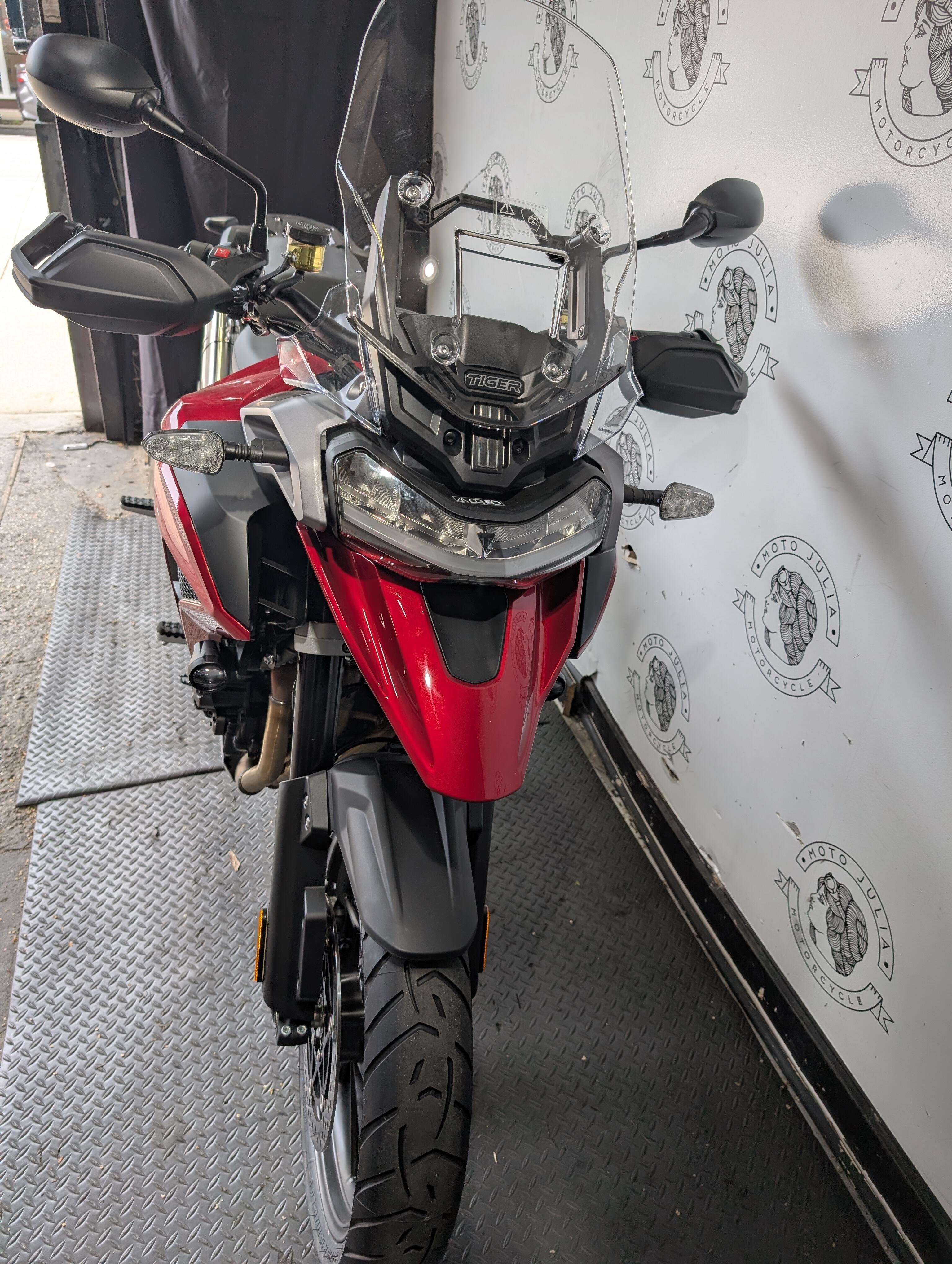 New 2025 Triumph TIGER 1200 GT PRO 