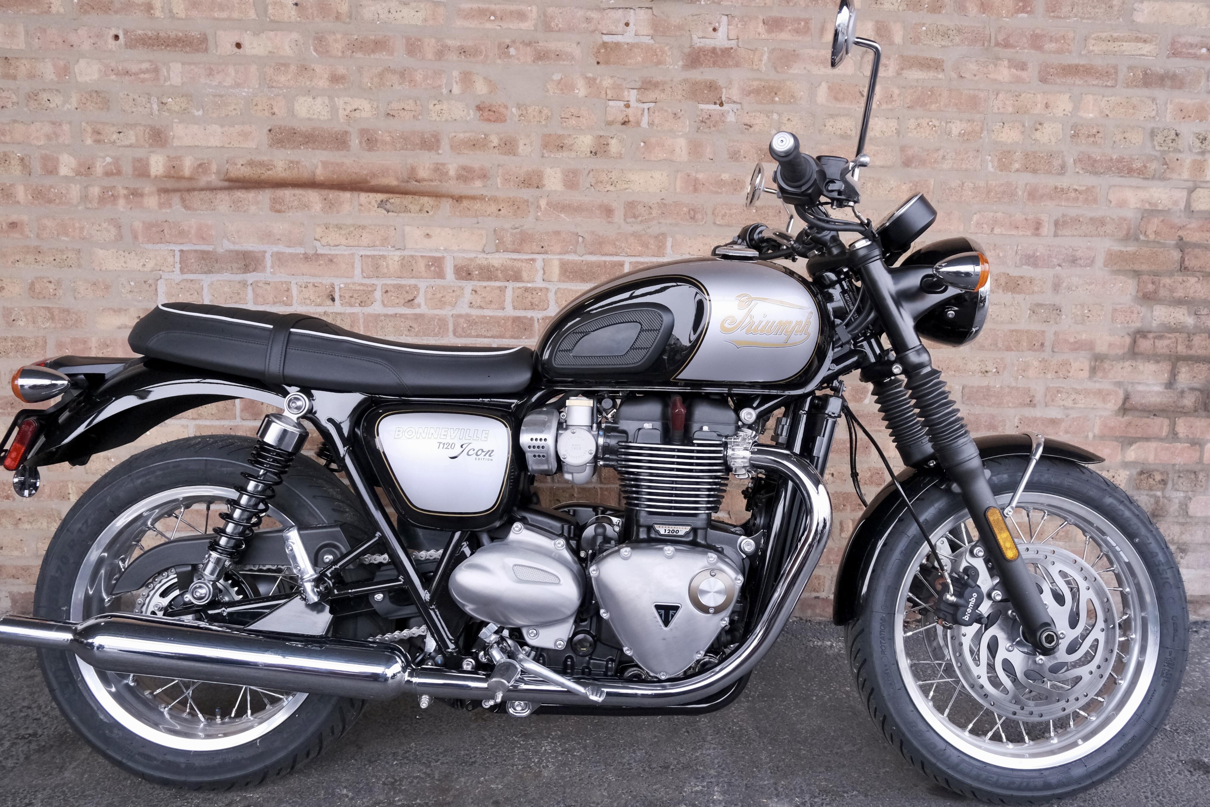 No297バイク1/12 TRIUMPH Bonneville 650 T120 No297バイク1/12 TRIUMPH Bonneville 650 T120 MINICHAMPS 1/12