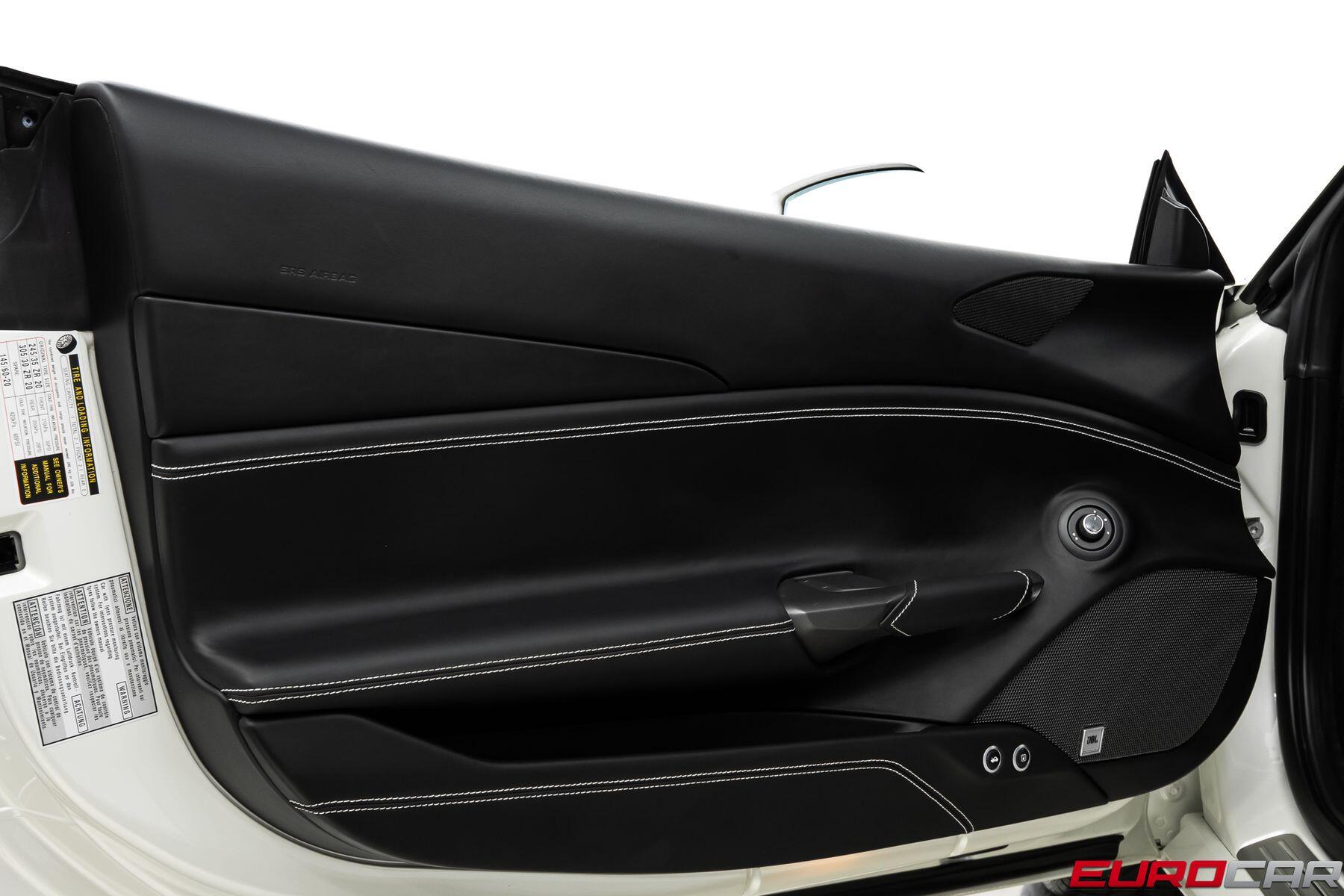 2017 Ferrari 488 GTB *CARBON STEERING WHEEL * IMMACULATE CONDITION*Image 28