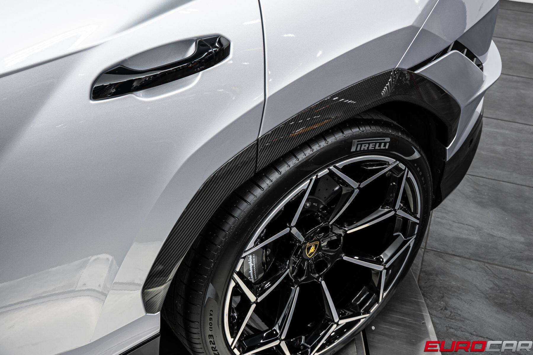 2024 Lamborghini Urus Performante *HUGE CARBON OPTIONS * SUNROOF*Image 20