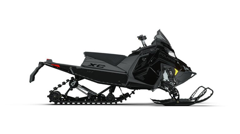 2027 Polaris ProStar S4 INDY XC 137 Blk 7S