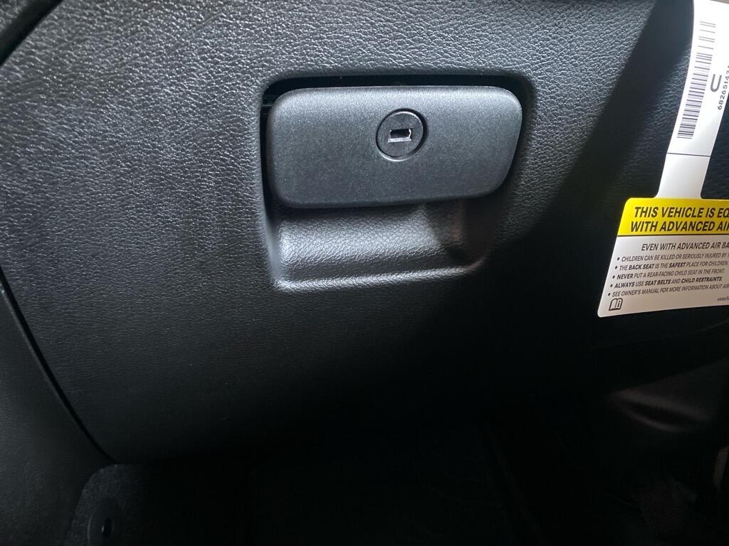 2025 Jeep Wrangler 4-Door Sahara - Photo 44