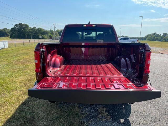 2026 RAM 1500 Laramie - Photo 16