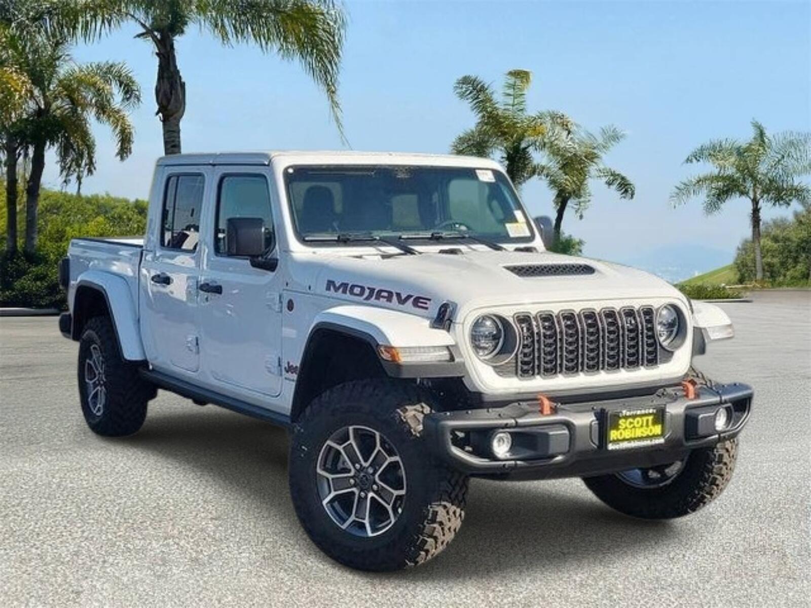 2026 Jeep Gladiator Mojave Auto's photo