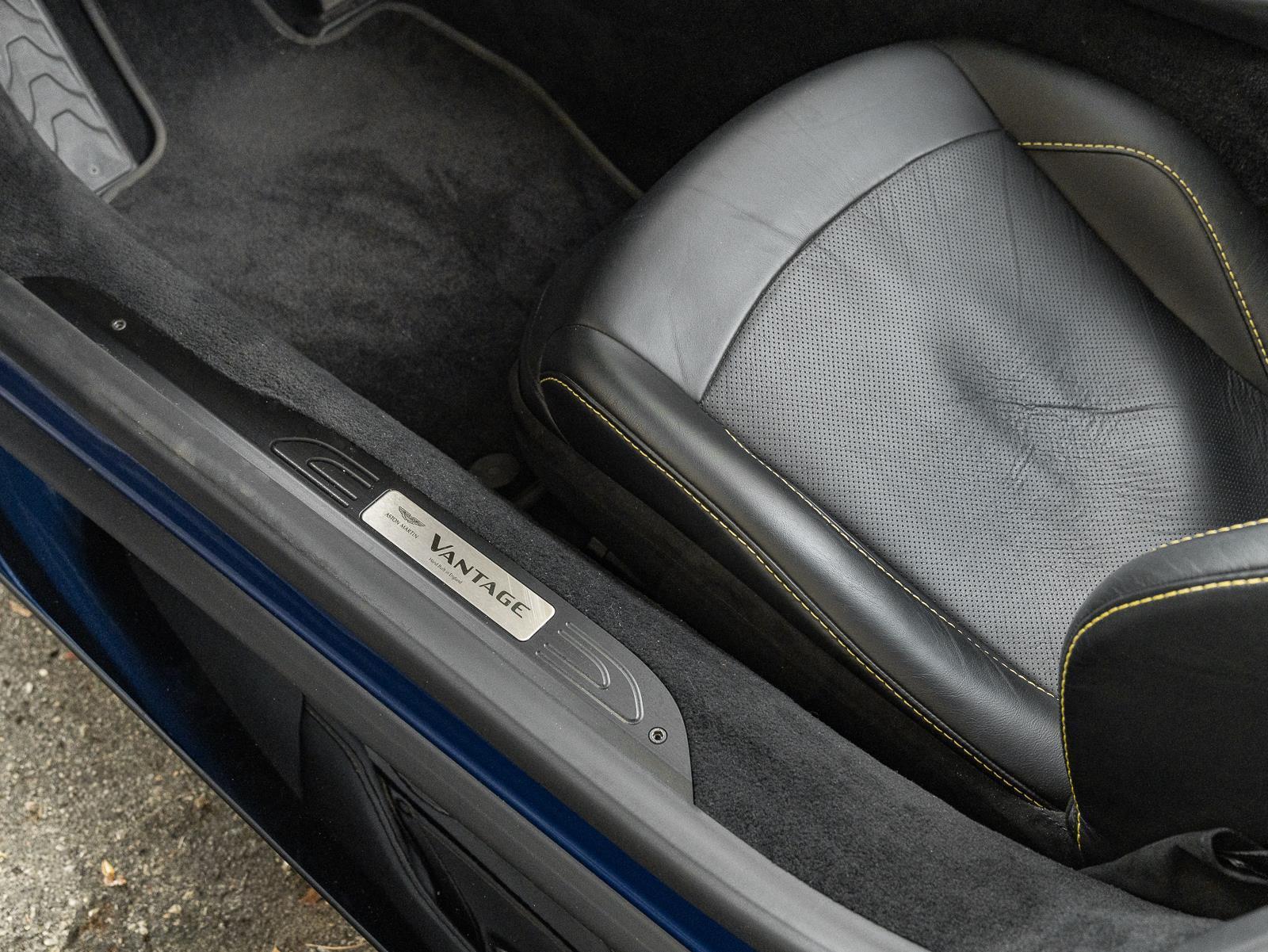 Used 2021 Aston Martin Vantage Roadster