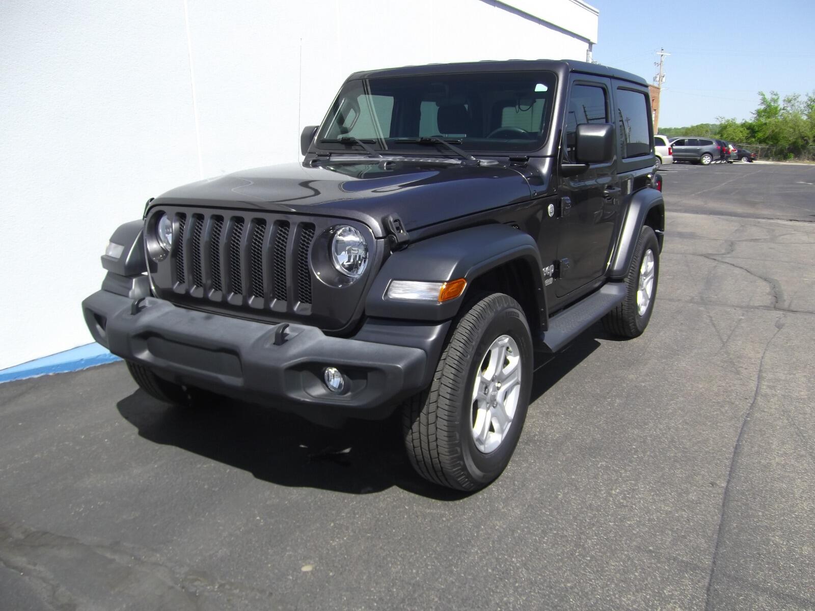 Used 2019 Jeep Wrangler Sport S with VIN 1C4GJXAG4KW614355 for sale in Kansas City