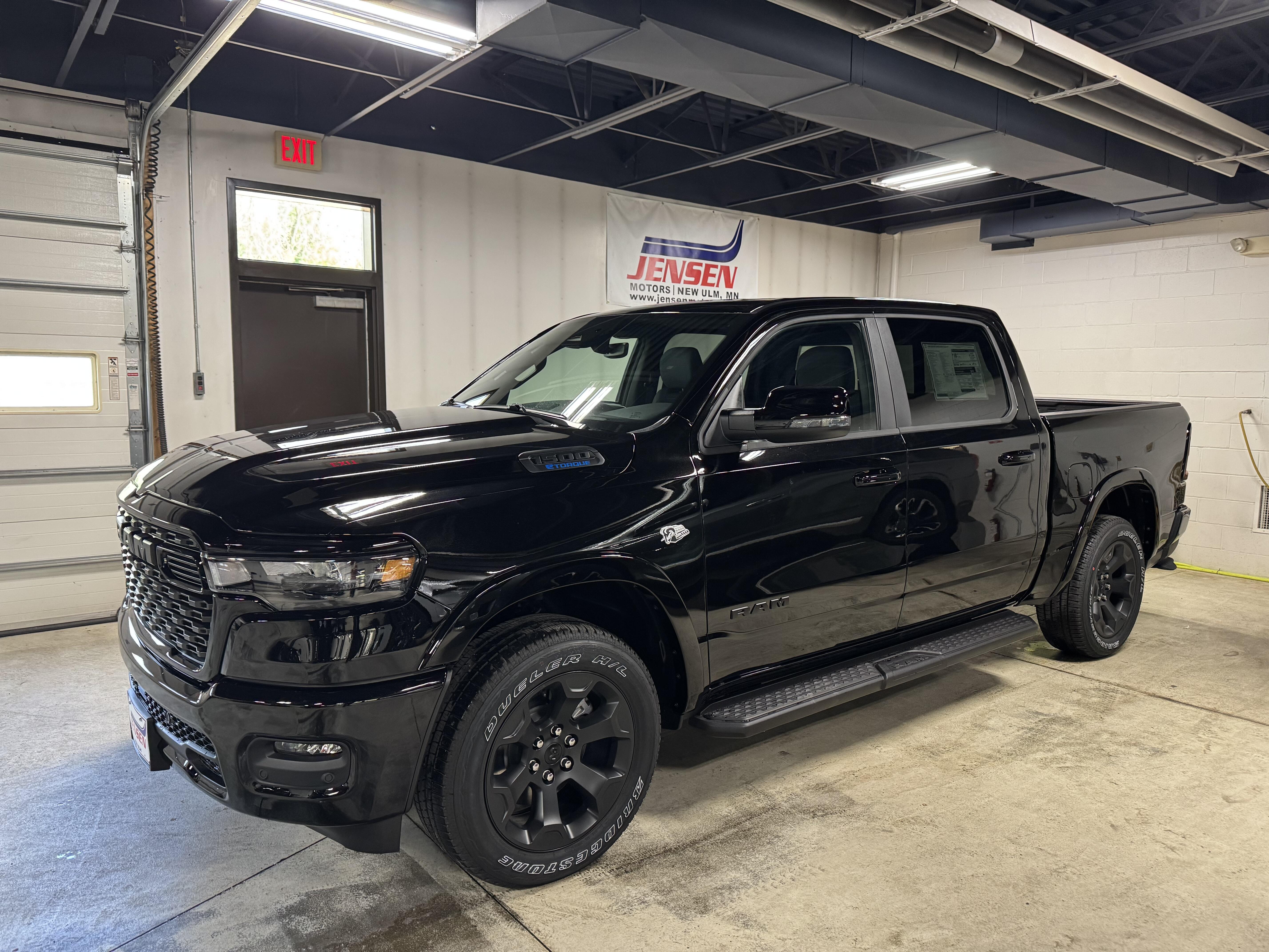 2026 RAM 1500 1500 Big Horn Crew Cab 4x4 5'7' Box
