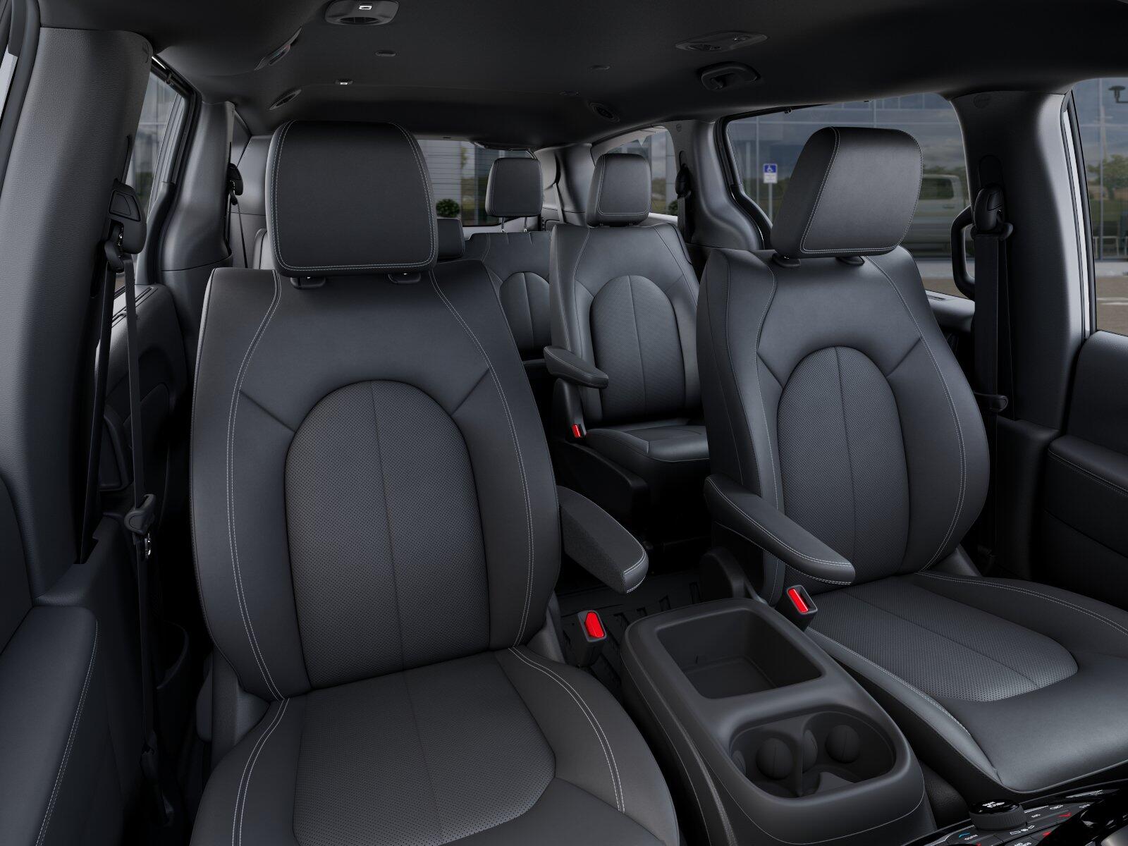 2025 Chrysler Pacifica Select - Photo 30